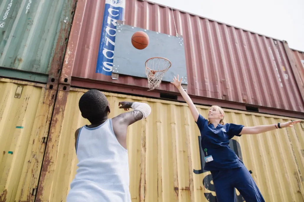 Voor Zijn Operatie Kon Paul Niet Basketballen, Maar Daarna Werd Het Al Snel Een Van Zijn Favoriete Revalidatie Oefeningen!